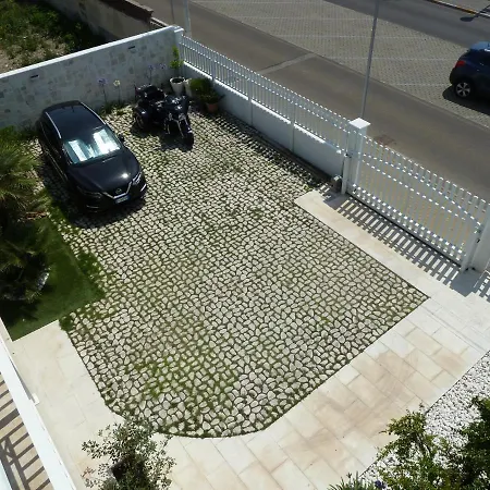 Sole E Mare カステッラネータ・マリーナ